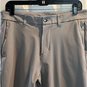 Lululemon Commission Pants size 32 x 29